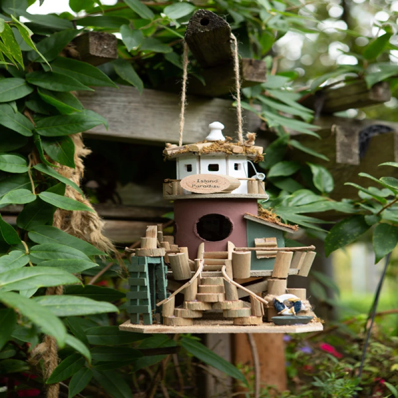 Island Paradise Birdhouse